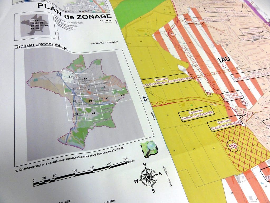 Photo d'un plan local d'urbanisme (PLU)